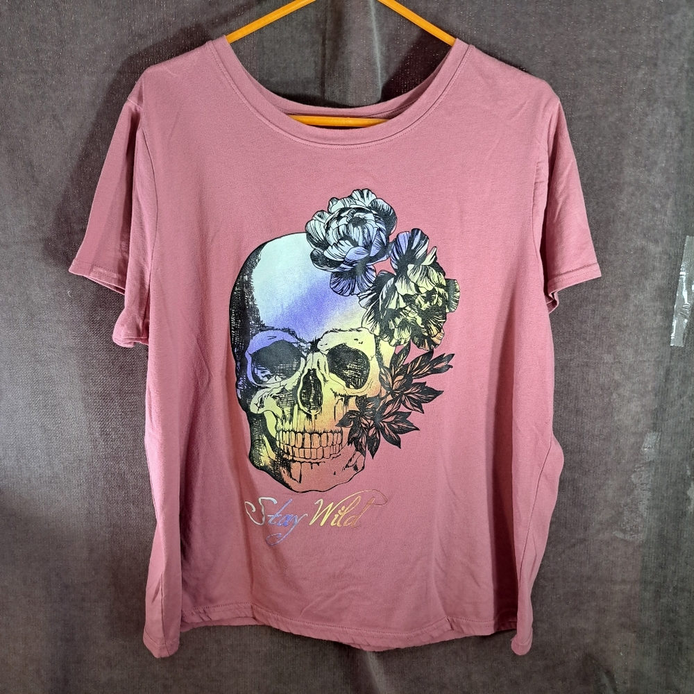 The Pink Closet "Stay Wild" Floral Ombre Grinning Skull Graphic Tee VG 2X